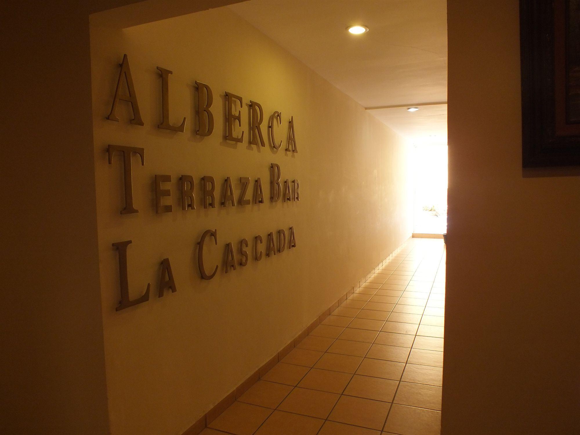 Hotel Rincon Real Suites Durango Kültér fotó