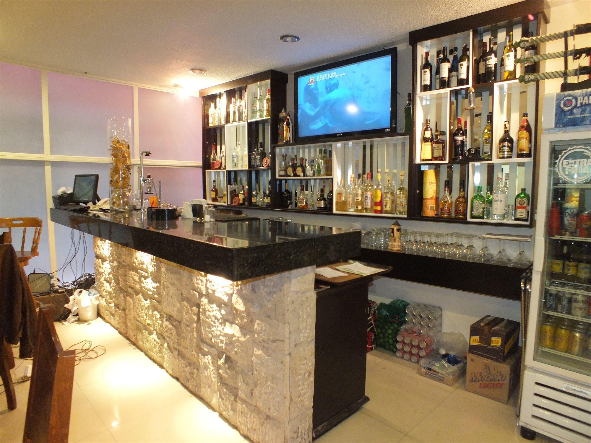 Hotel Rincon Real Suites Durango Kültér fotó