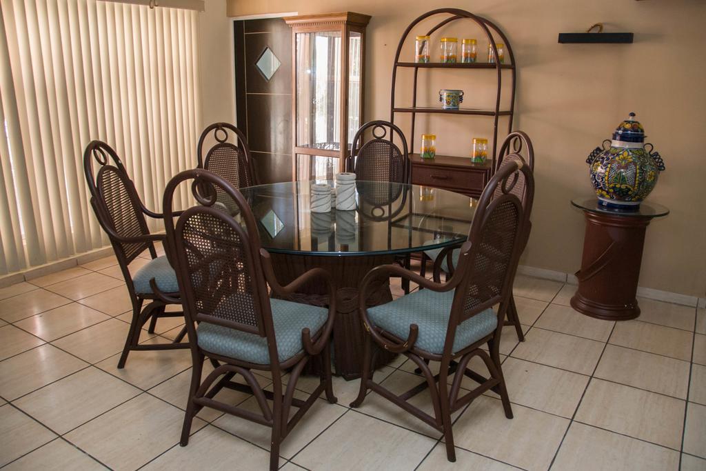 Hotel Rincon Real Suites Durango Kültér fotó