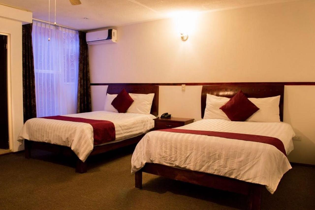 Hotel Rincon Real Suites Durango Kültér fotó