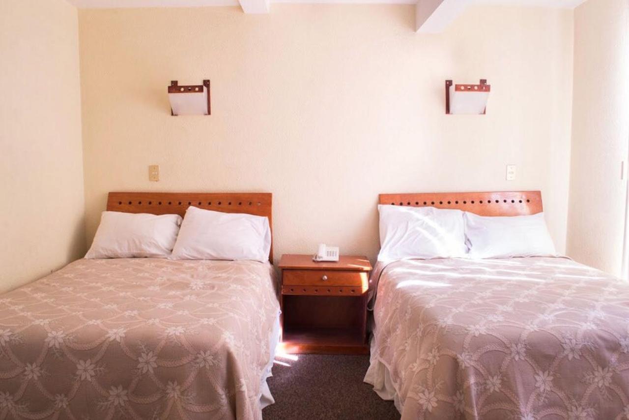 Hotel Rincon Real Suites Durango Kültér fotó